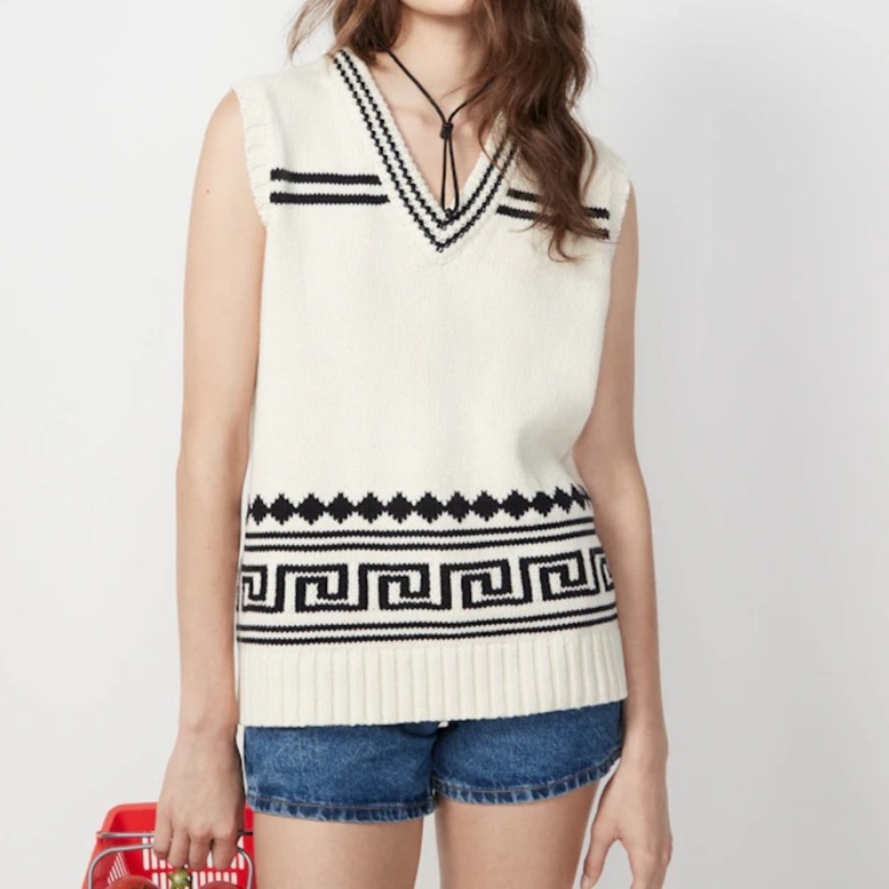 Kule  The Dakota V neck sweater vest